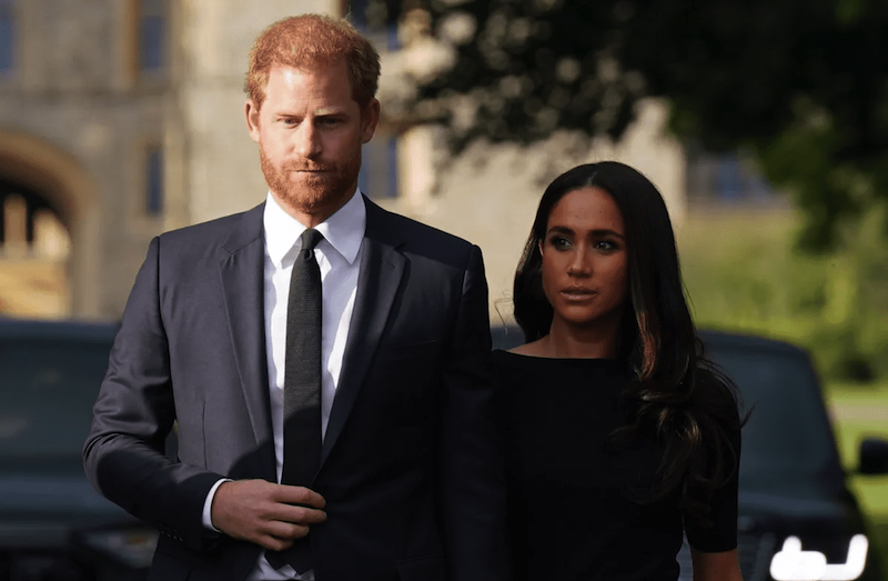 Carlos III 'evicts' Enrique and Meghan from residence in the United Kingdom