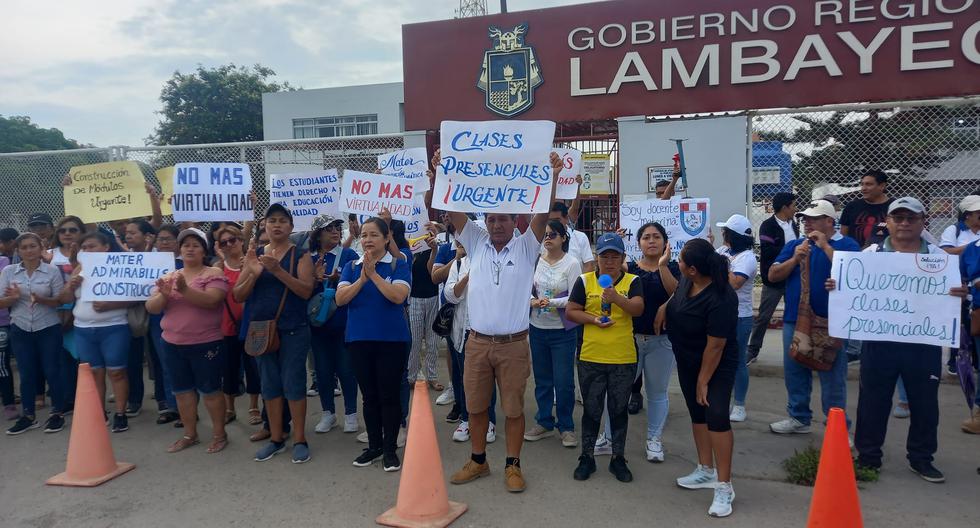 Chiclayo: Parents and teachers demand a place for face-to-face classes