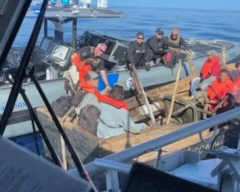 Balseros cubanos, Guardia Costera