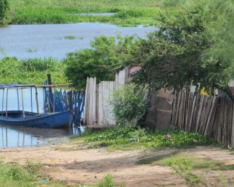 Concepción: Río Paraguay grew 20 cm in one day, a neighborhood did not receive help