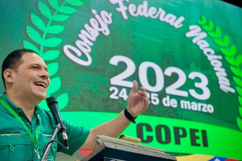 Copei faction proclaims Juan Carlos Alvarado as 2024 presidential candidate
