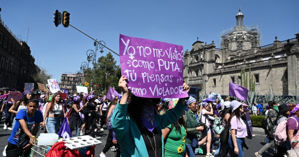 Couldn't you march on 8M?  There will be another mobilization in CDMX