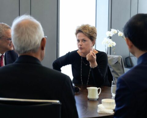 Dilma Rousseff begins to command Banco do Brics