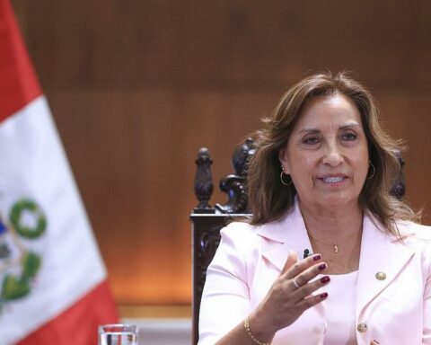 Dina Boluarte: "I will work for a culture that banishes the macho and patriarchal vision"