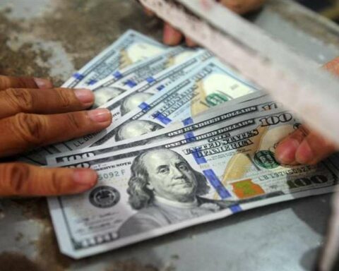 Dollar: Prosecutor's Office warns with proceedings for speculation because "citizens are being alarmed"