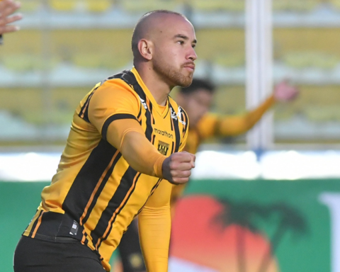 El Tigre defeats Real Tomayapo and roars at the top of the general table