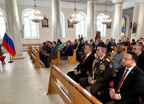 Embassy of Venezuela in Russia commemorated Chávez planting