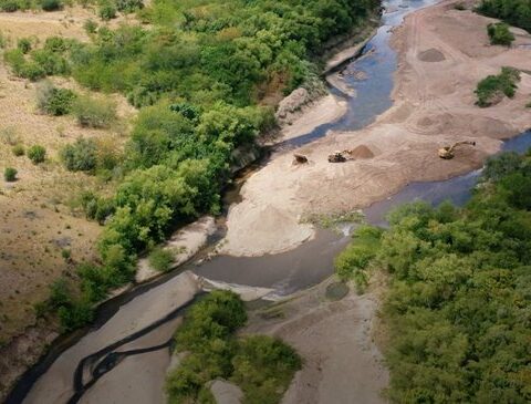 Environment will fine companies denounced by Orsi for diverting the course of the Santa Lucia