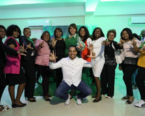 FP promueve participación de mujeres en próximos certámenes electorales