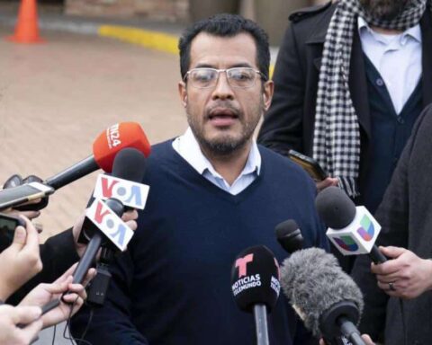 Félix Maradiaga: "We must unite an opposition platform"