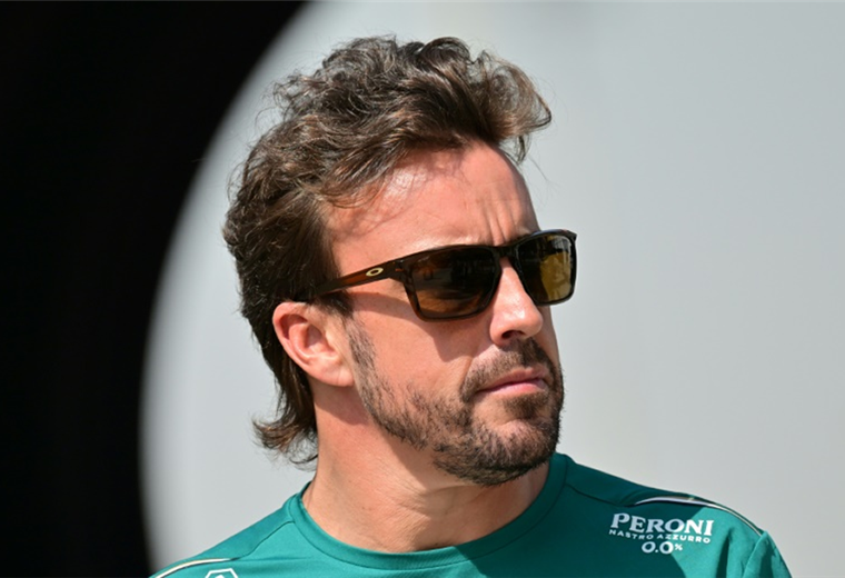 Fernando Alonso achieves the best time in the free trials of the Bahrain GP