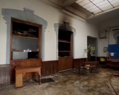 Fire in the Cerro Largo City Hall destroys accounting documents.  What about the information?