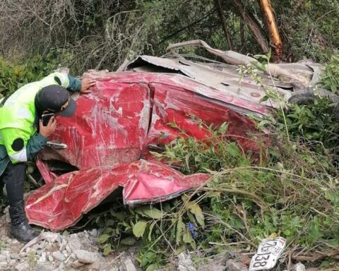 Five people die after a car overturned into a thousand-meter abyss in Apurímac (PHOTOS)