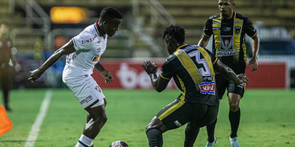 Fluminense and Volta Redonda play for a place in the final of Carioca