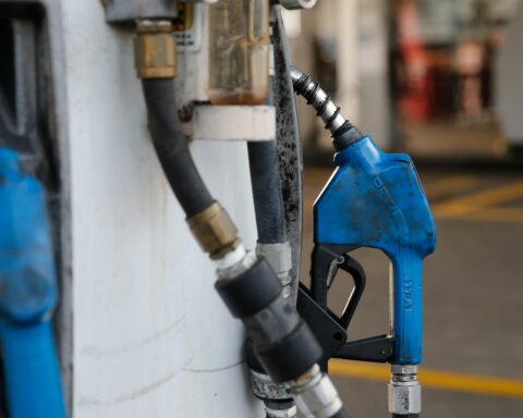 Gasoline and anhydrous alcohol have a single rate of R$ 1.22 on June 1