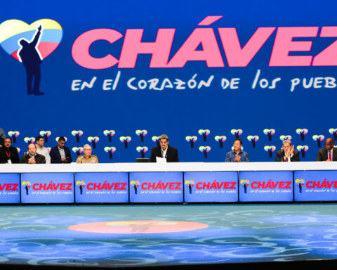 Gonsalves: Chávez's work continues in the love of the peoples