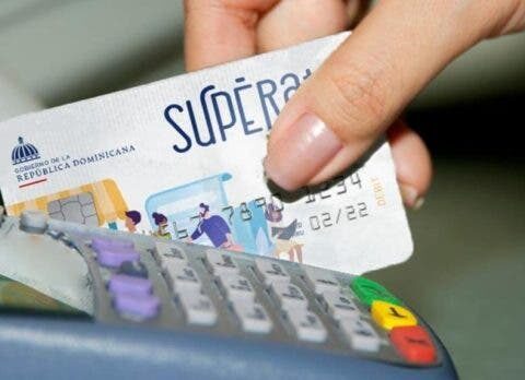 Gobierno anuncia cambio de 90 mil tarjetas Supérate de bandas a chips