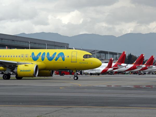 Government evaluates denouncing Viva Air for the crime of fraud