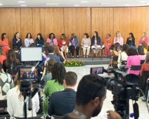 Government to present PL on equal pay between men and women