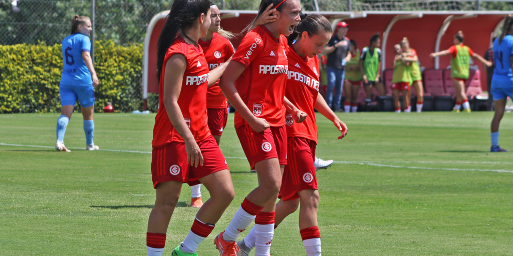 Gurias Coloradas beat Real Brasília in the Brazilian Feminine