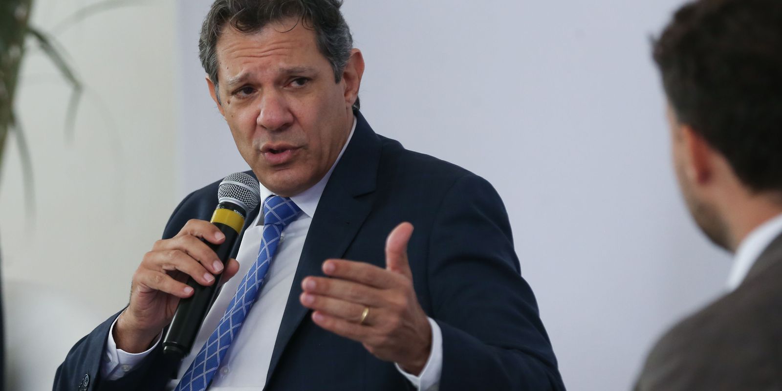 Haddad: Information on bank collapses in the US is insufficient