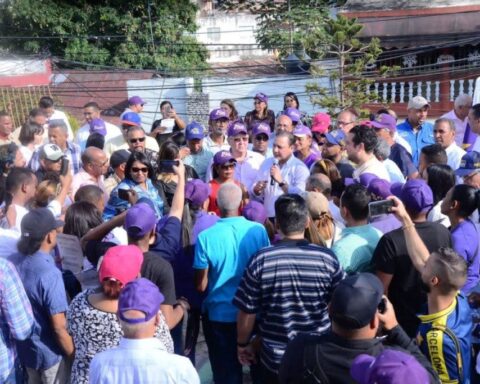 He says it is time to conquer and rescue the National District