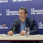 Henrique Capriles: I am not going to ask the Government for permission if I can run or not