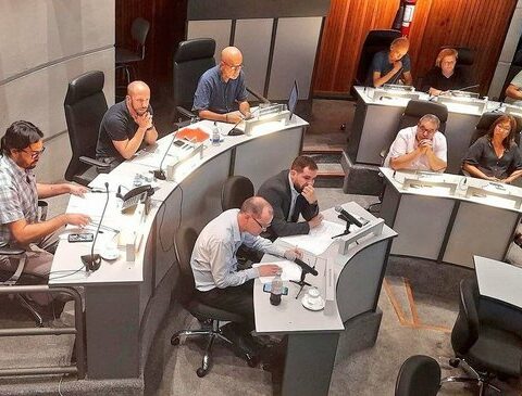 Hierarchs of the IM appear in the Departmental Board after controversy over the title of director