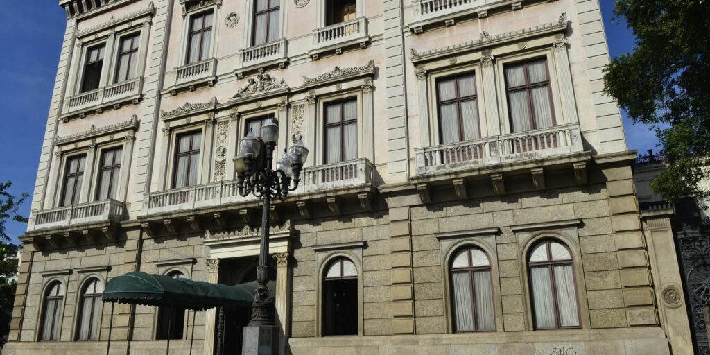 Historic buried floor becomes a mystery at Palácio do Catete, in Rio