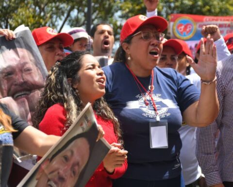 Hugo Chávez continues latent in the hearts of the Venezuelan people