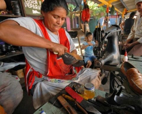 ILO: Interest in finding a job is greater among women than among men