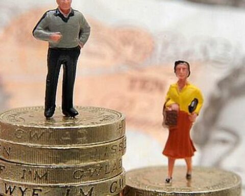 IPE: it would take 70 years to close the wage gap