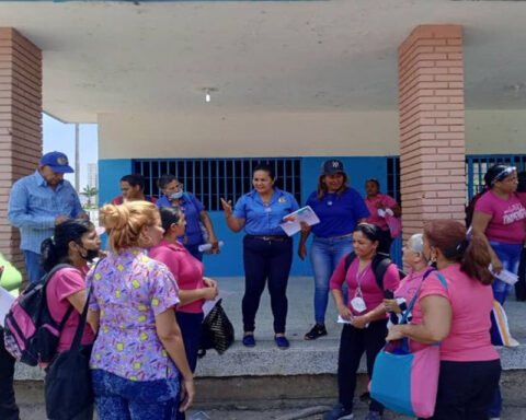 In Anzoátegui they will visit schools to deal with cases of persecution of teachers