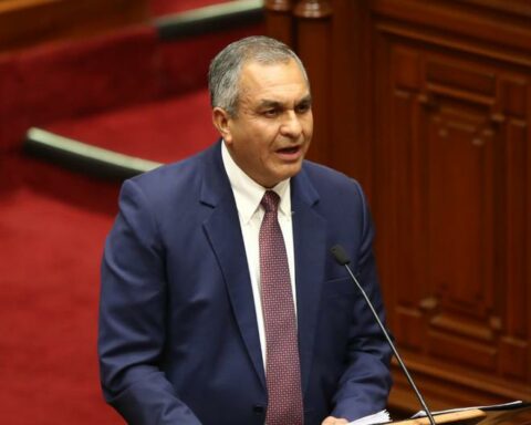 Interpellation to the Minister of the Interior: Vicente Romero responds to Congress