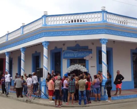 Agua y Jabón, Italsav