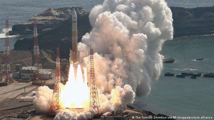 Japan's H3 space rocket fails, orders self-destruct