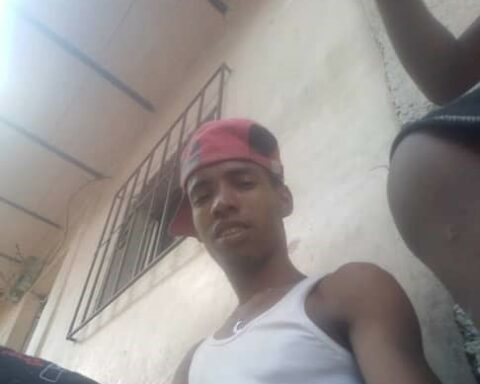 Killed at Cota 905 assistant of El Garbys