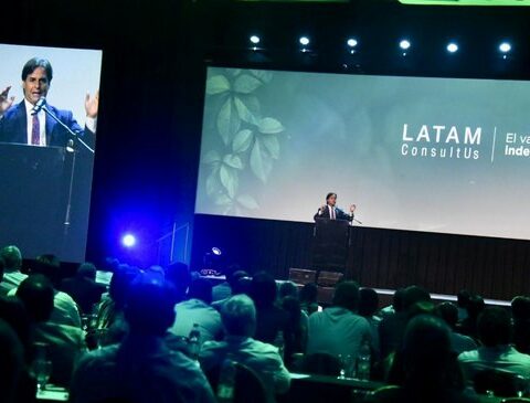 Lacalle Pou's speech to foreign investors: a "strange habit" and the invitation to live in Uruguay
