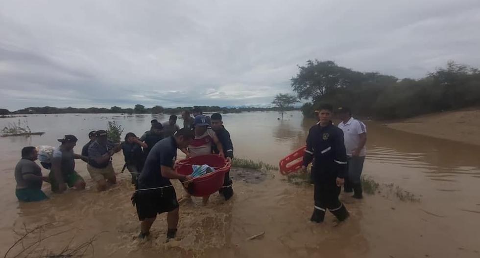 Lambayeque: Residents of an isolated hamlet are rescued but more families are waiting for help