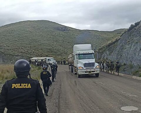 Las Bambas restarts its operations in the area