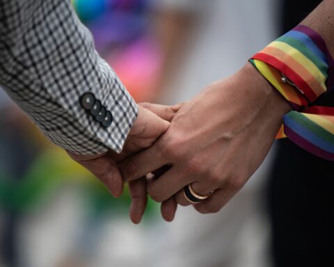 Latin American countries are urged to recognize equal marriage