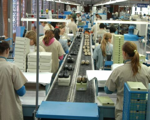 Leading employment indicator rises 0.8 points, says FGV