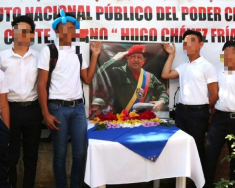 "Learn about the achievements of Hugo Chávez": They denounce indoctrination in Nicaraguan schools