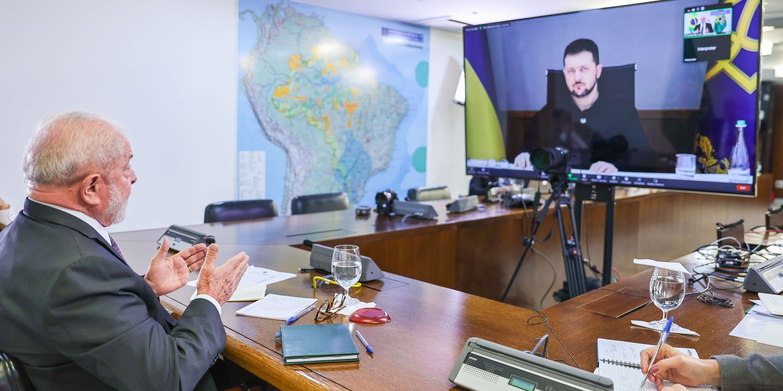 Lula talks with Zelensky about war in Ukraine