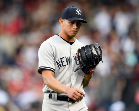 MLB Jonathan Loáisiga faces alimony lawsuit