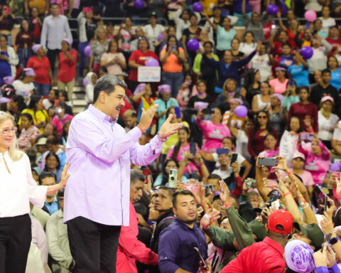 Maduro: The feminist socialism of the 21st century is the legacy of Hugo Chávez