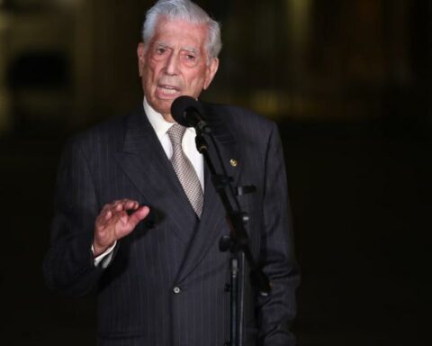 Mario Vargas Llosa: "The Peruvian crisis is relative because there is democracy here"