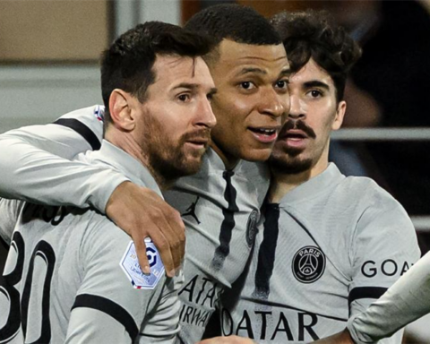 Messi assisted Mbappé to avoid another PSG role