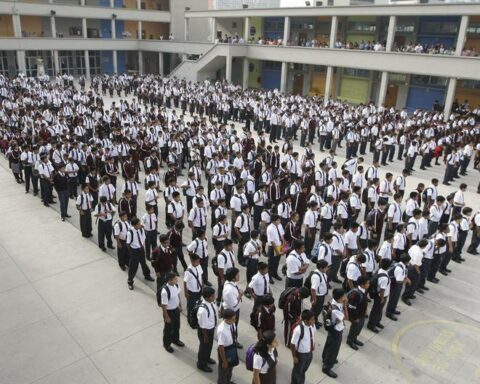 Minister of Education announces reading comprehension contest whose prize will be 100 thousand soles