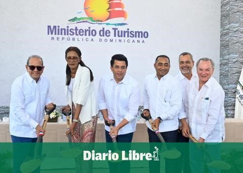 Ministry of Tourism begins reconstruction via Domingo Maíz